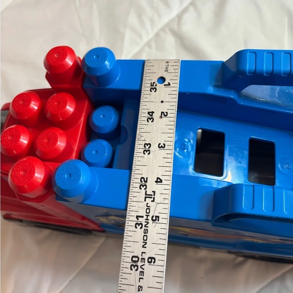 MEGA BLOCKS - Build & Race Rig Truck